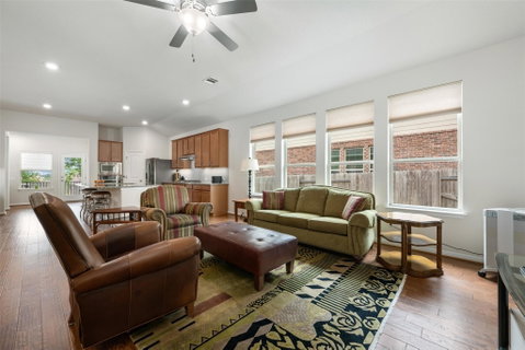 140 Alpine St, Georgetown, TX, 78628