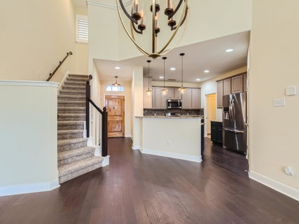 2210 Onion Creek Pkwy 402, Austin, TX, 78747