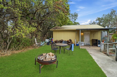 554 Orbit Dr, Canyon Lake, TX, 78133