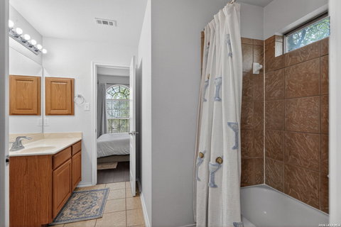 2415 Rogers Isle, San Antonio, TX, 78258