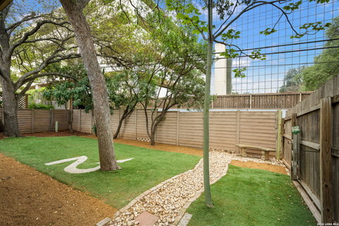 2631 Country Square, San Antonio, TX, 78209
