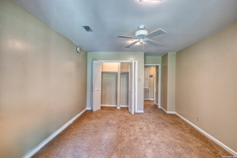27 E Tanglewood Dr, Uvalde, TX, 78801
