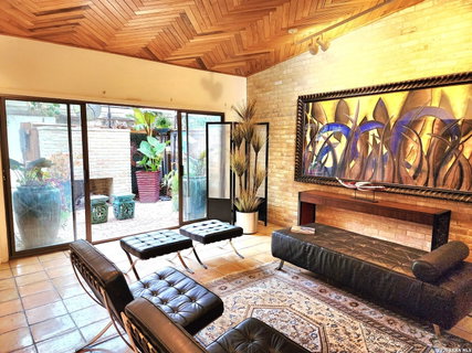 7 Gallery Court D, San Antonio, TX, 78209