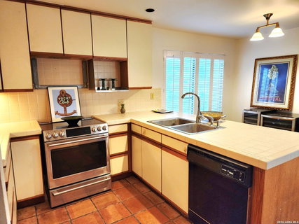 7 Gallery Court D, San Antonio, TX, 78209
